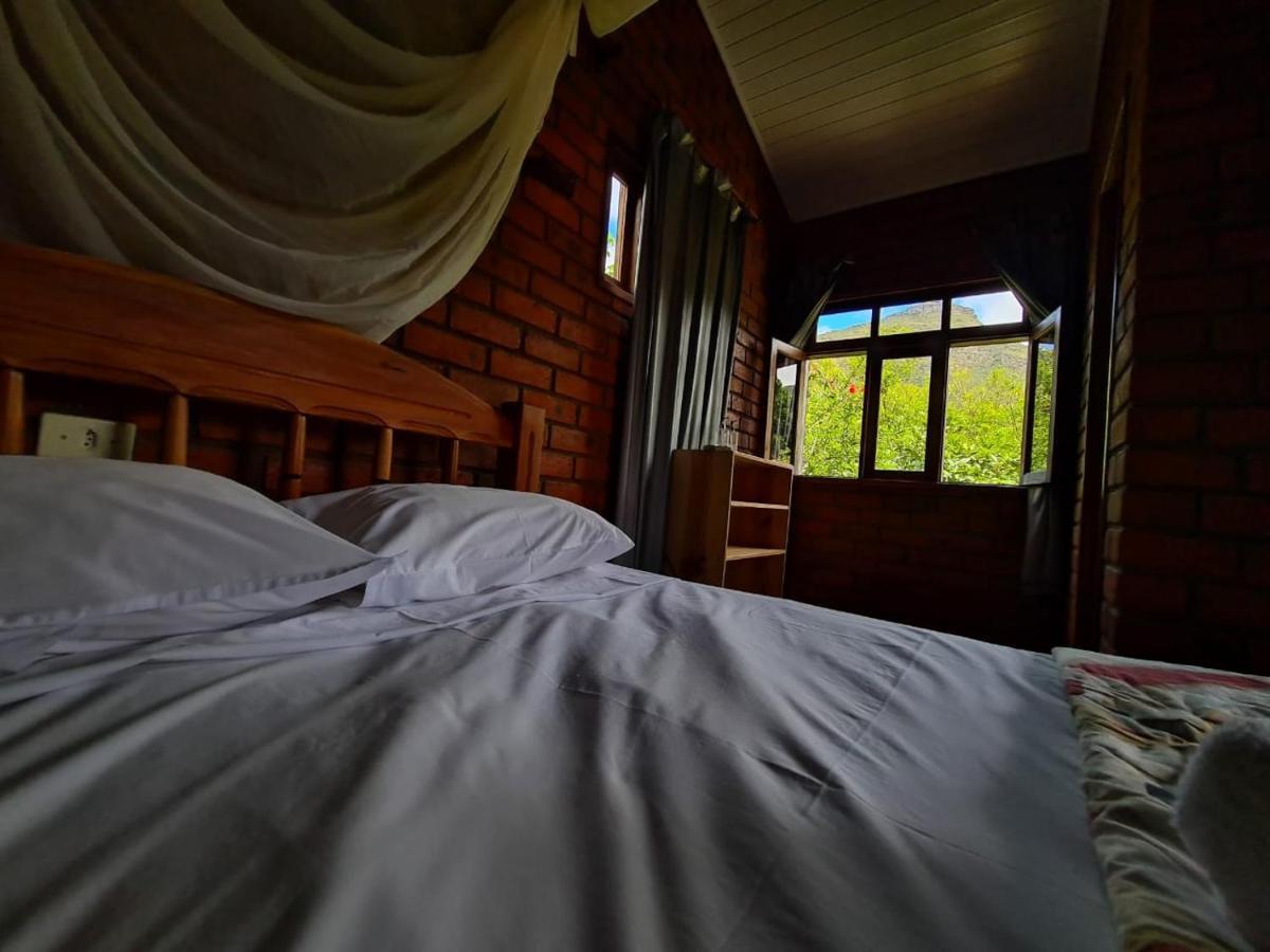 Casa Da Trilha Hotel Вале до Капао Екстериор снимка